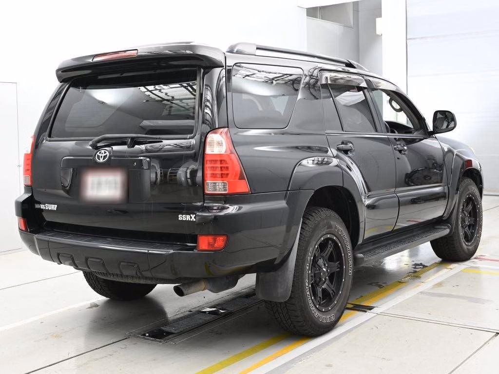 TOYOTA HILUX SURF