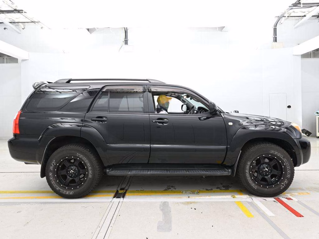 TOYOTA HILUX SURF