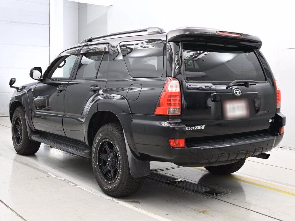 TOYOTA HILUX SURF