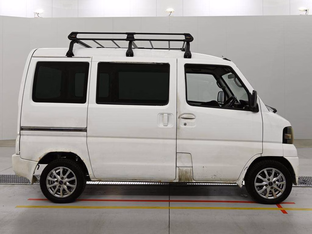 MITSUBISHI MINICAB