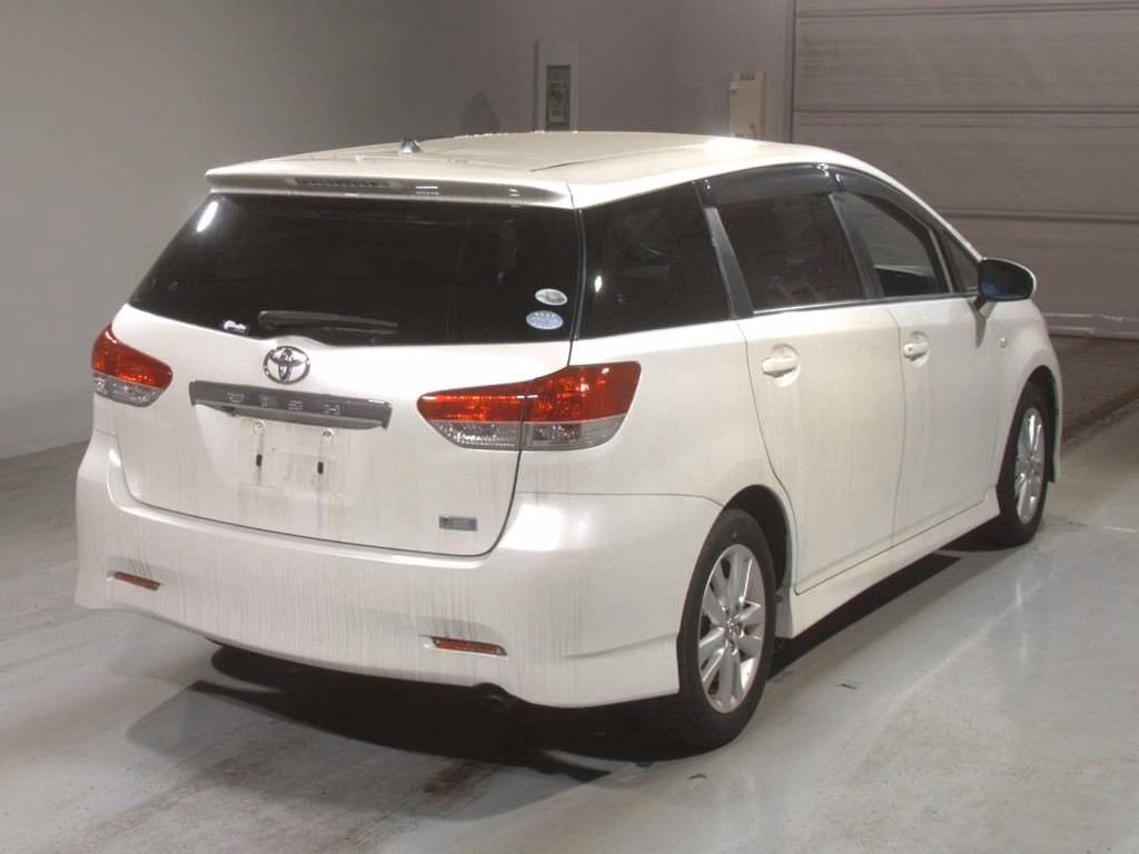 TOYOTA WISH