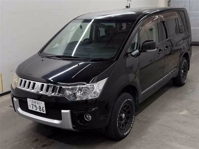 MITSUBISHI DELICA D:5