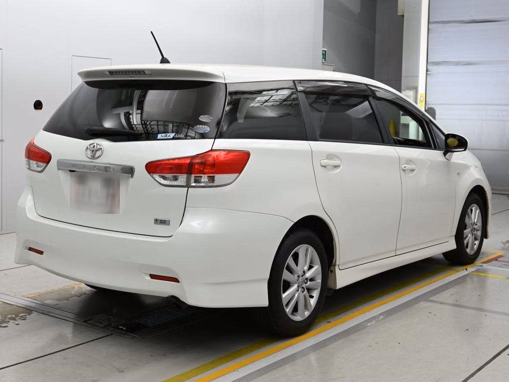 TOYOTA WISH