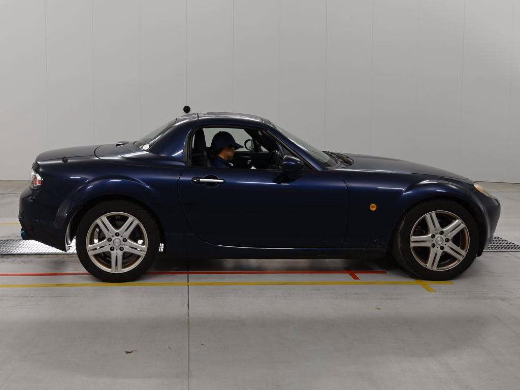 MAZDA ROADSTER