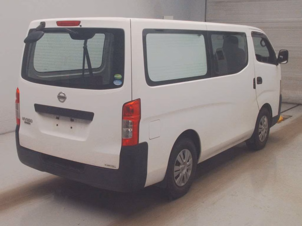 NISSAN NV350 CARAVAN