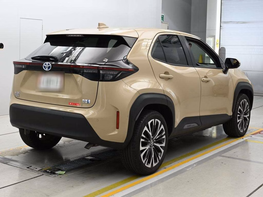 TOYOTA YARIS CROSS
