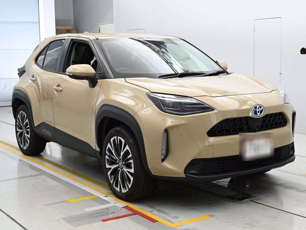 TOYOTA YARIS CROSS