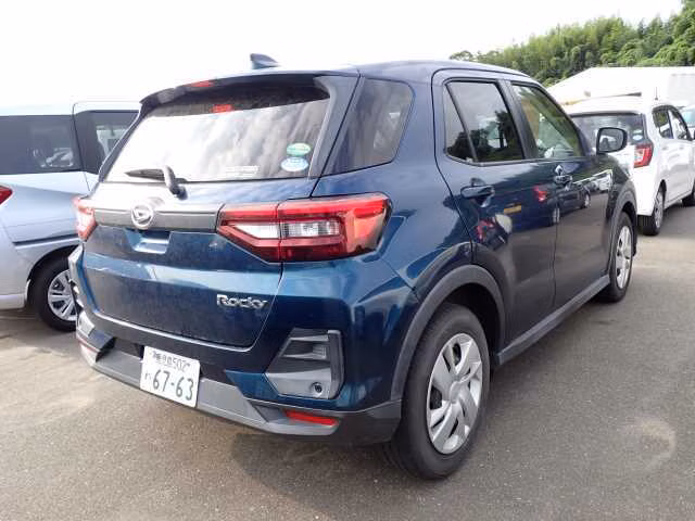 DAIHATSU ROCKY