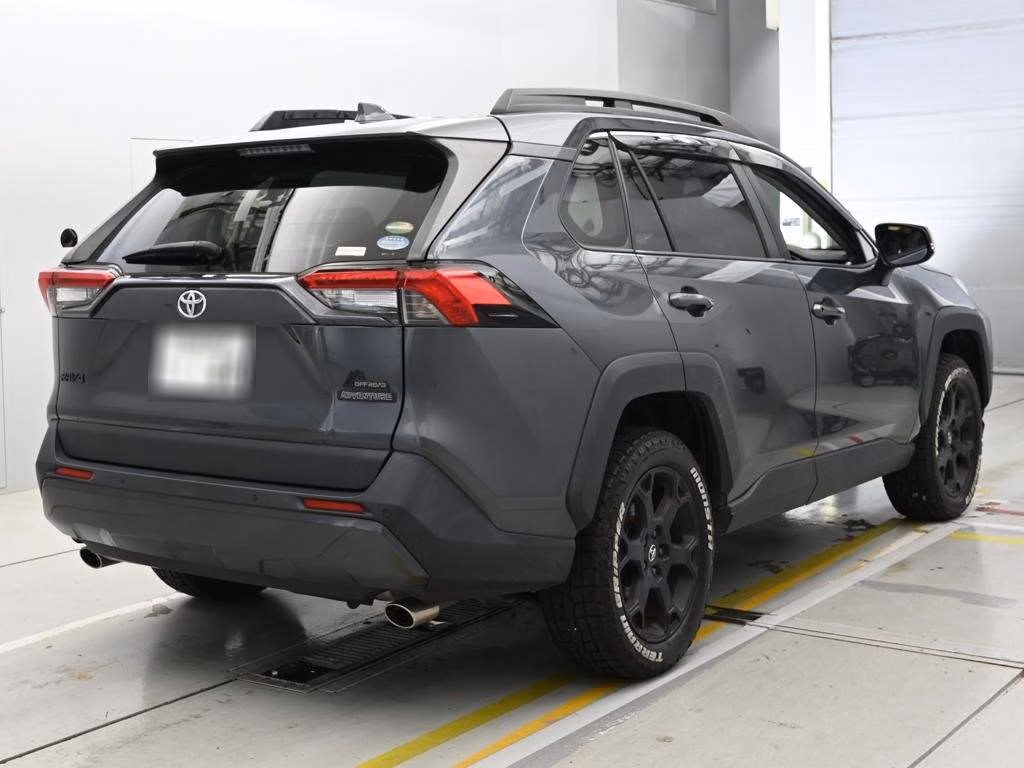 TOYOTA RAV4