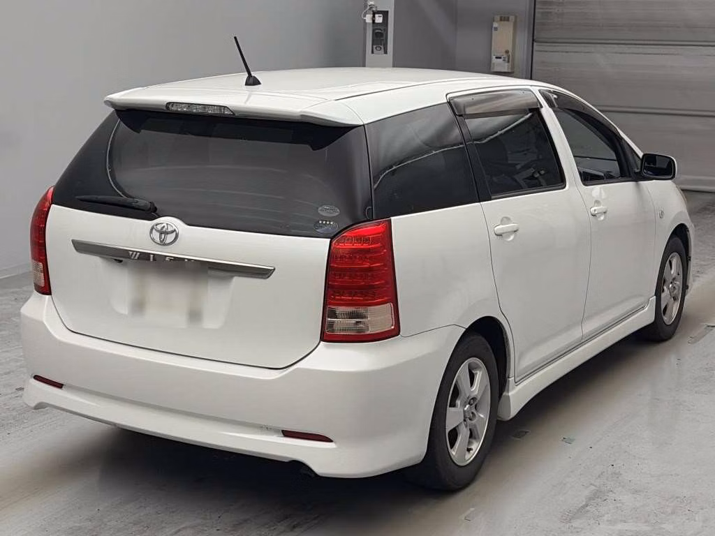 TOYOTA WISH