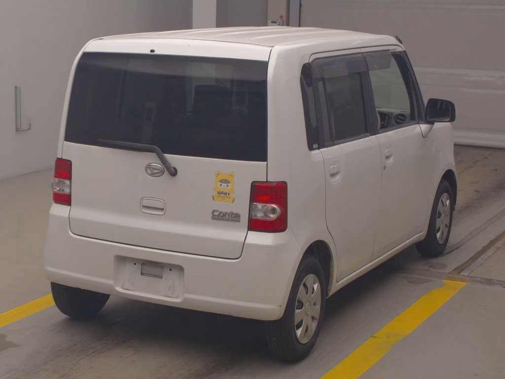 DAIHATSU MOVE CONTE