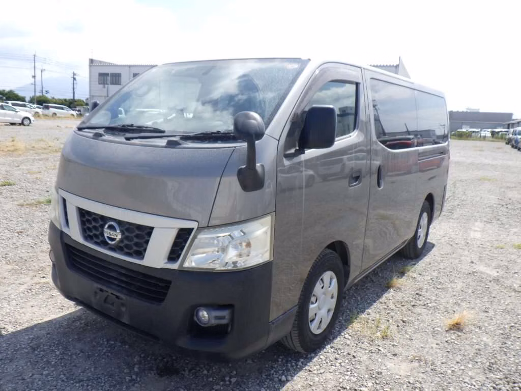 NISSAN NV350 CARAVAN