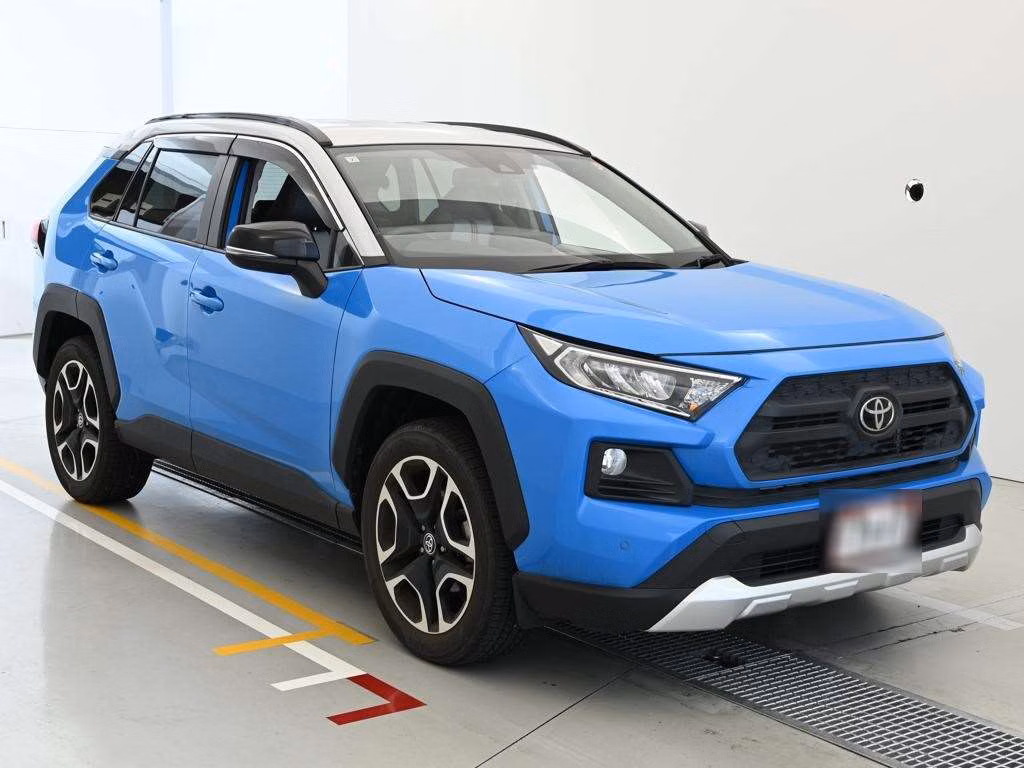 TOYOTA RAV4