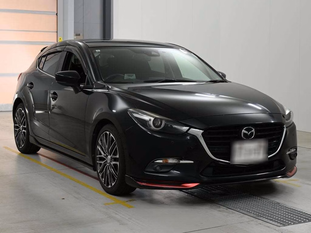 MAZDA AXELA