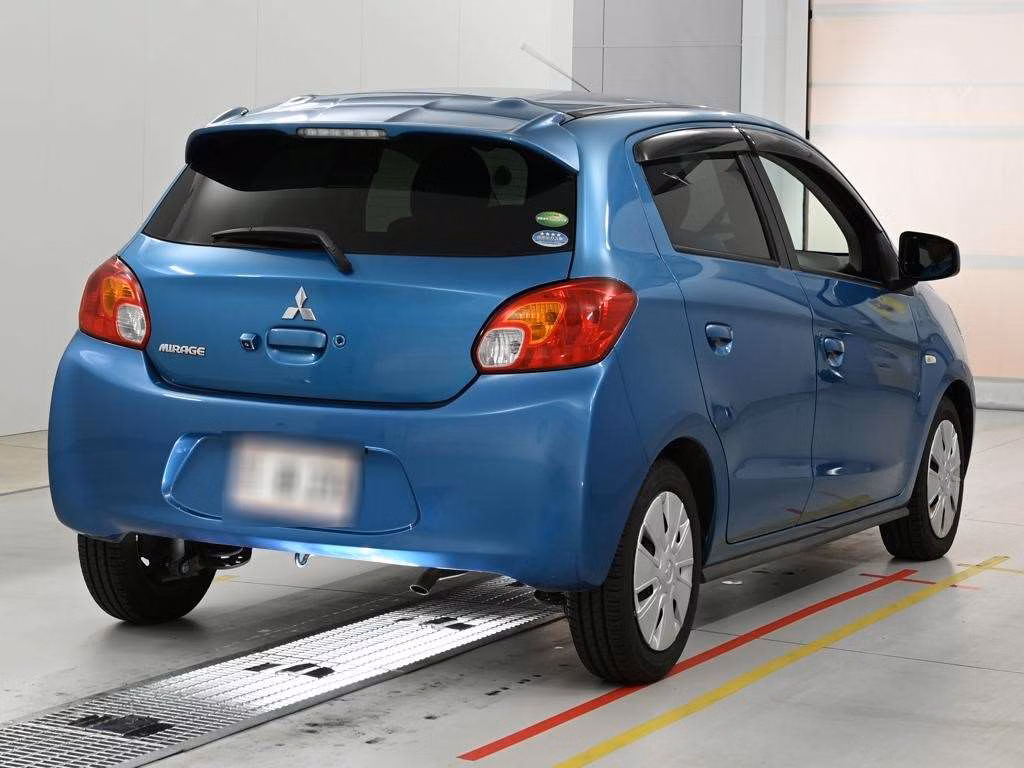 MITSUBISHI MIRAGE