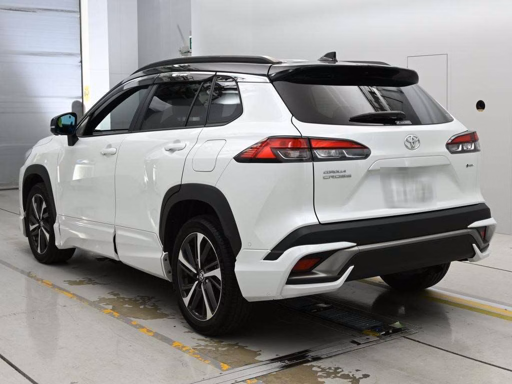 TOYOTA COROLLA CROSS