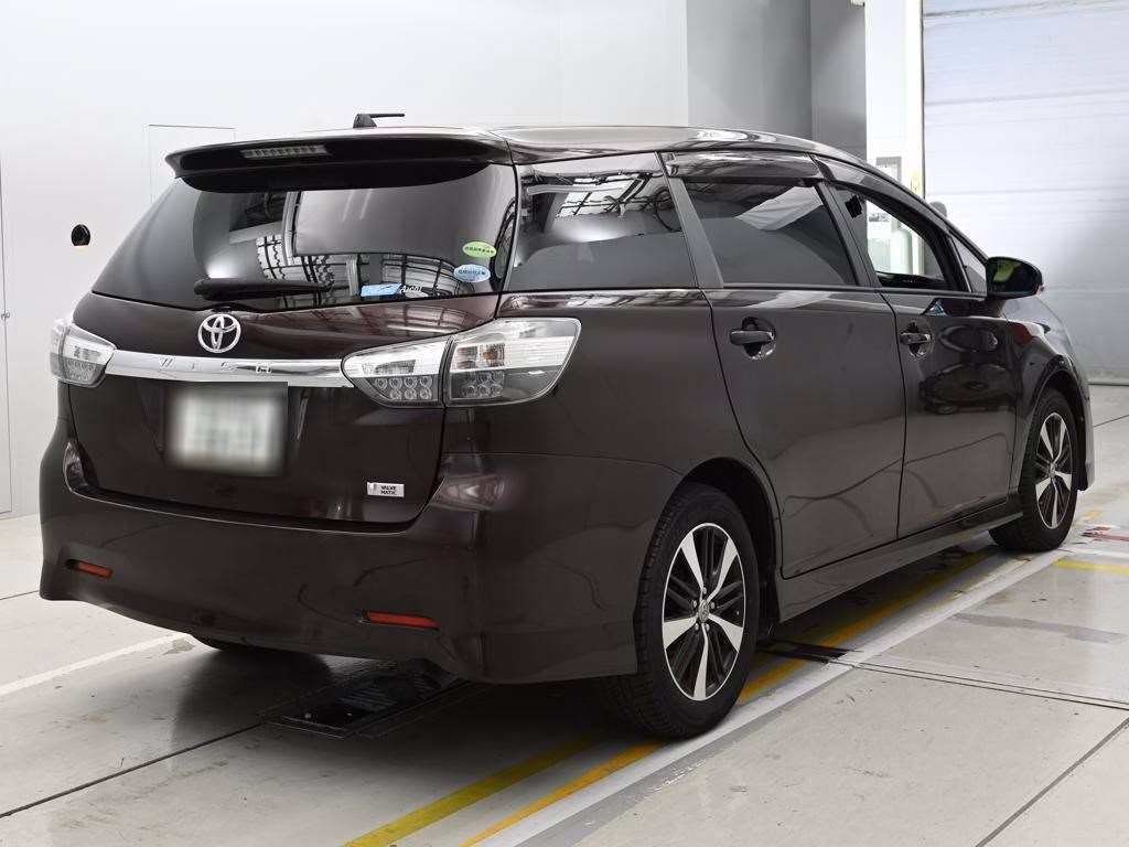 TOYOTA WISH