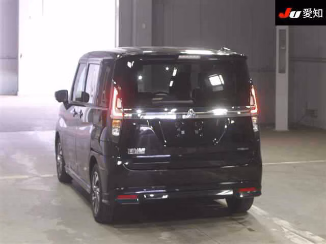 MITSUBISHI DELICA D:2