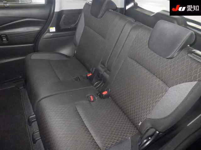 MITSUBISHI DELICA D:2