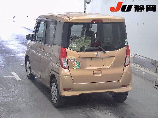 MITSUBISHI EK SPACE
