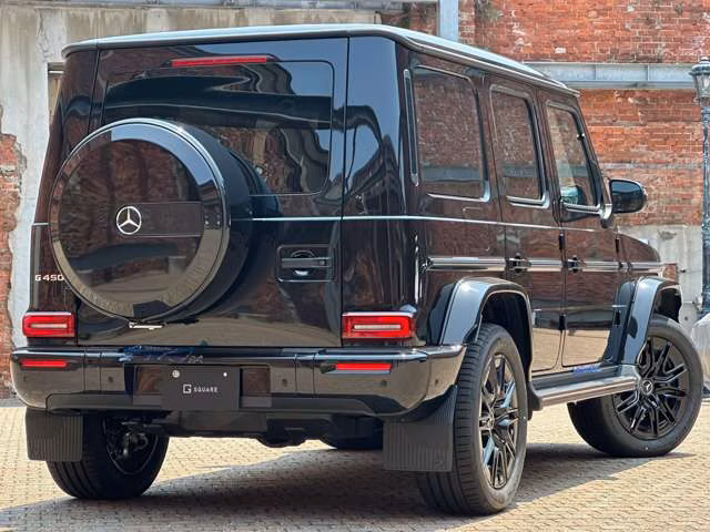 MERCEDES-BENZ G-CLASS