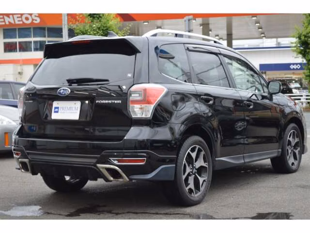 SUBARU FORESTER