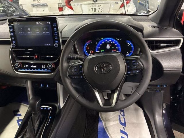 TOYOTA COROLLA CROSS