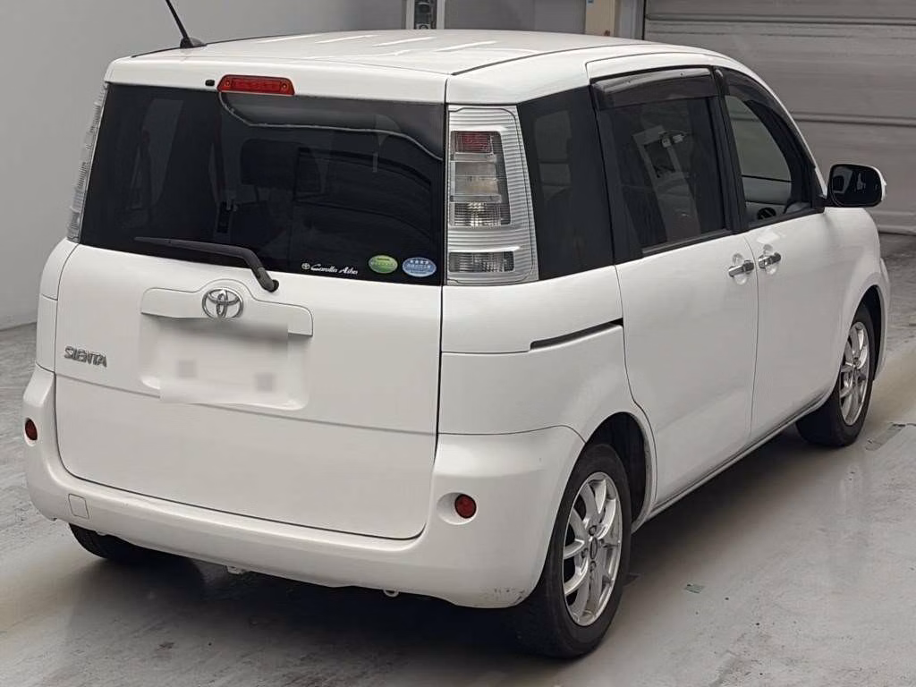 TOYOTA SIENTA