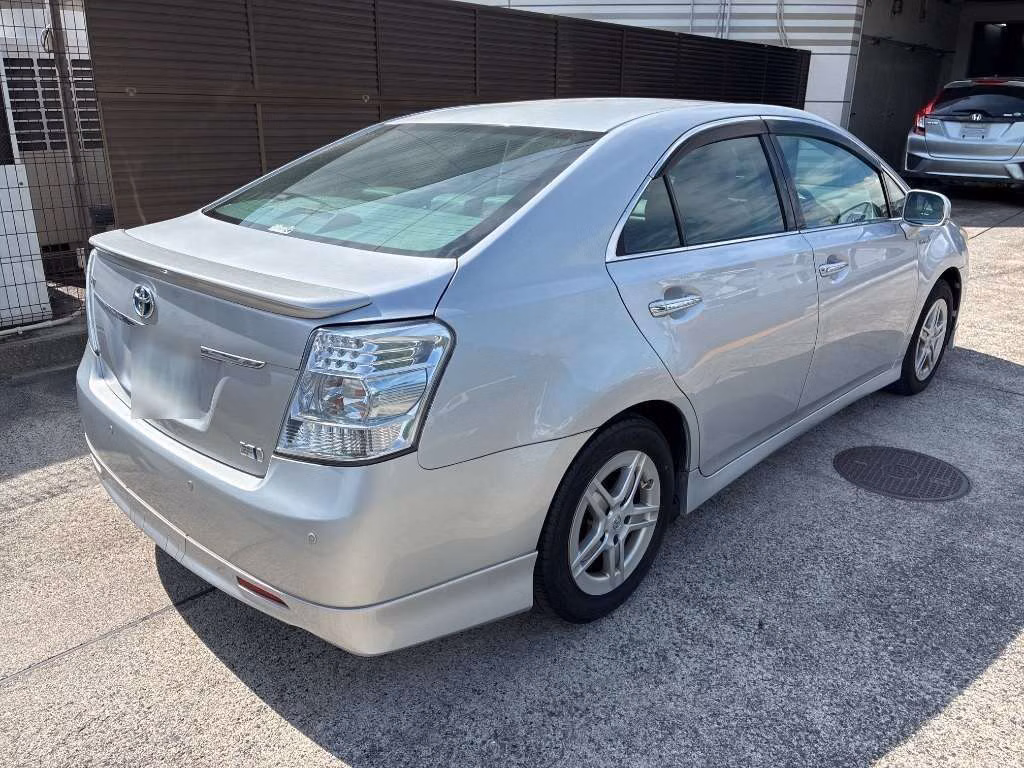 TOYOTA SAI
