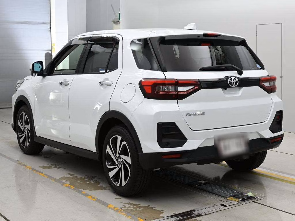TOYOTA RAIZE