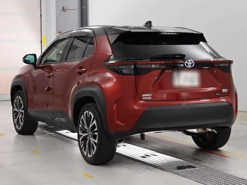 TOYOTA YARIS CROSS