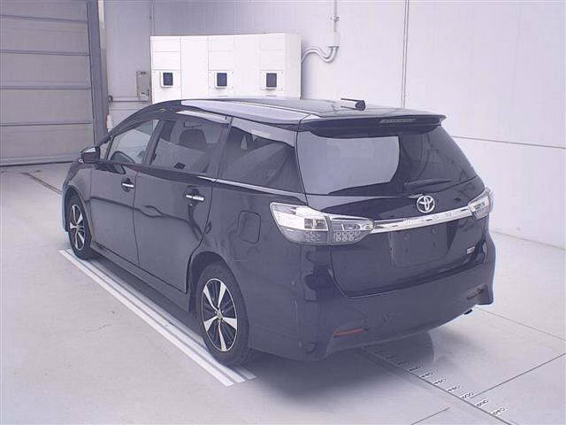TOYOTA WISH