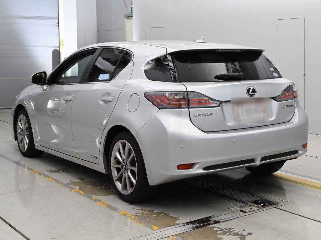 LEXUS CT200H
