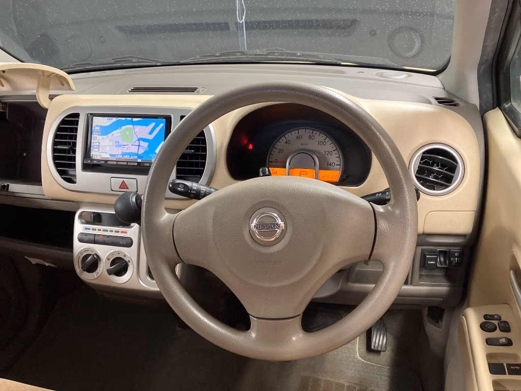 NISSAN MOCO