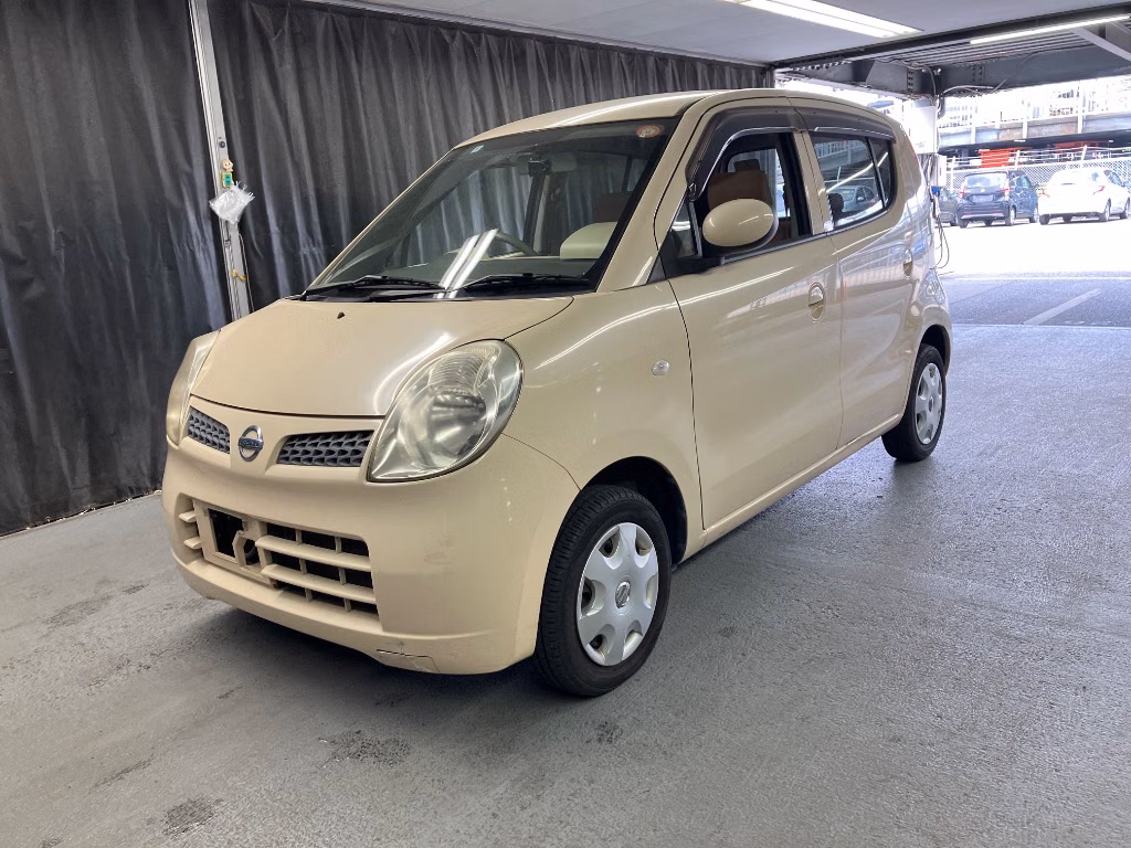 NISSAN MOCO