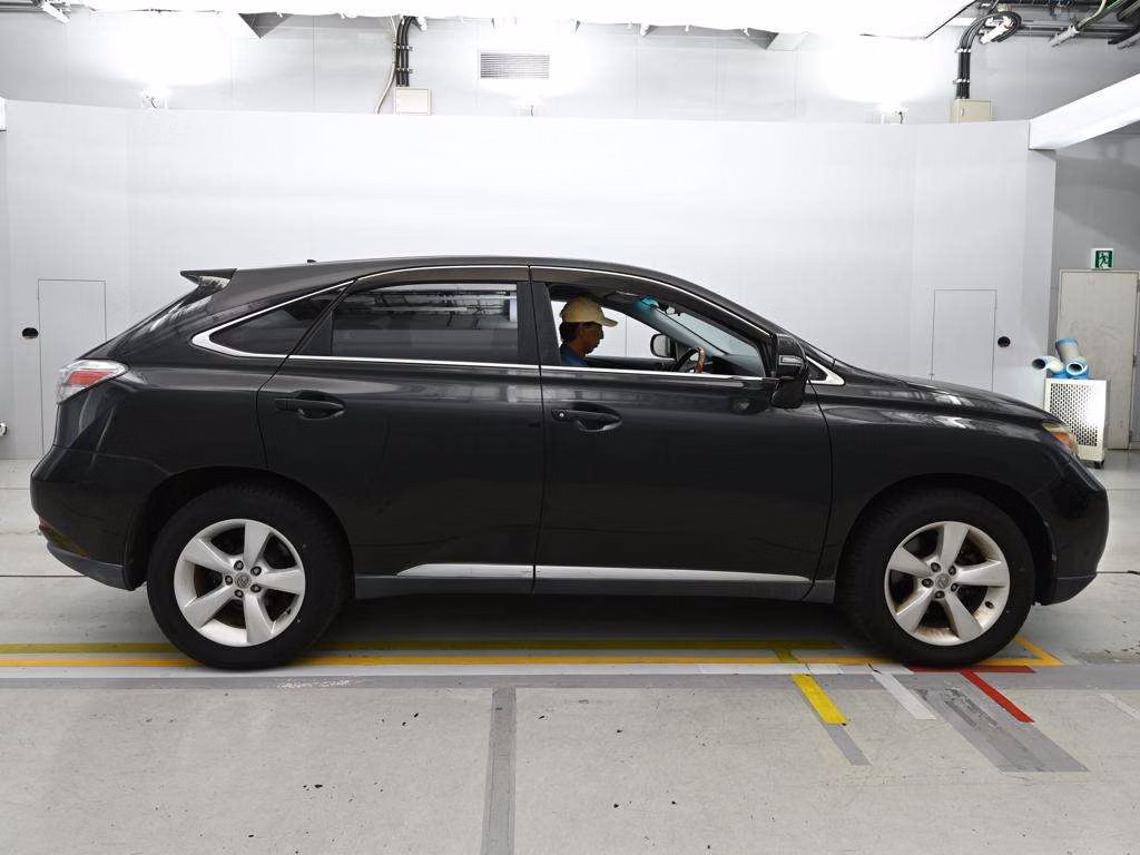 LEXUS RX270