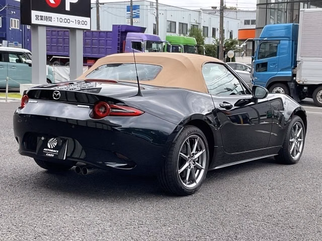MAZDA ROADSTER