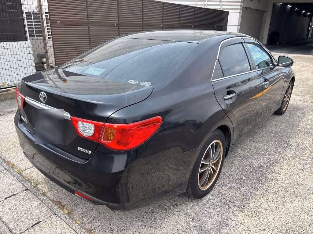 TOYOTA MARK X