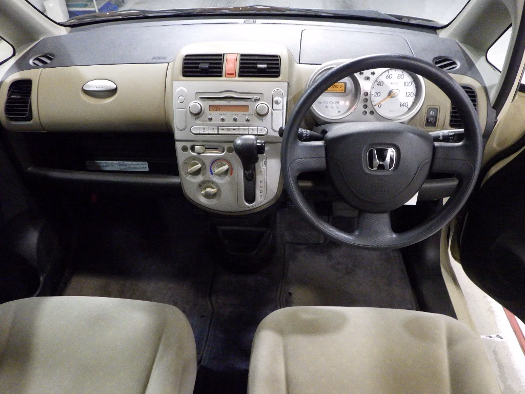 HONDA LIFE