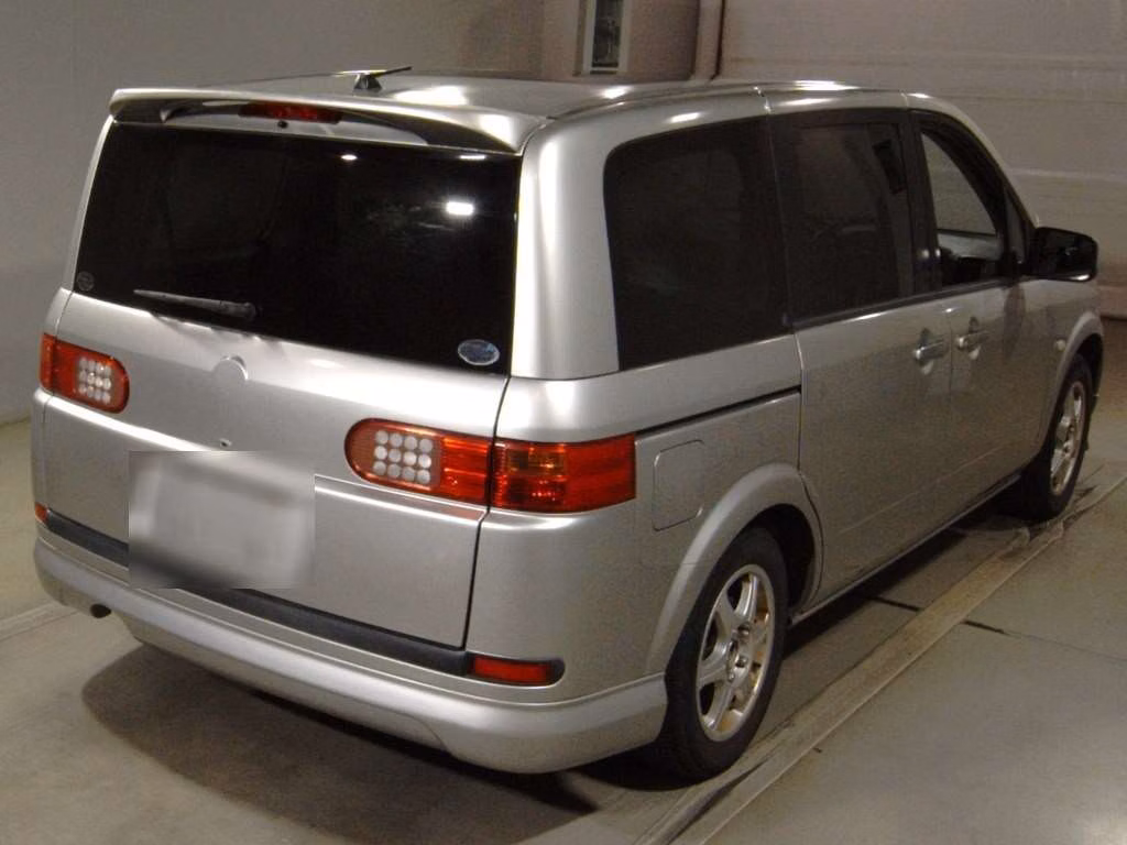 NISSAN LAFESTA