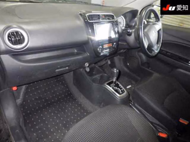MITSUBISHI MIRAGE