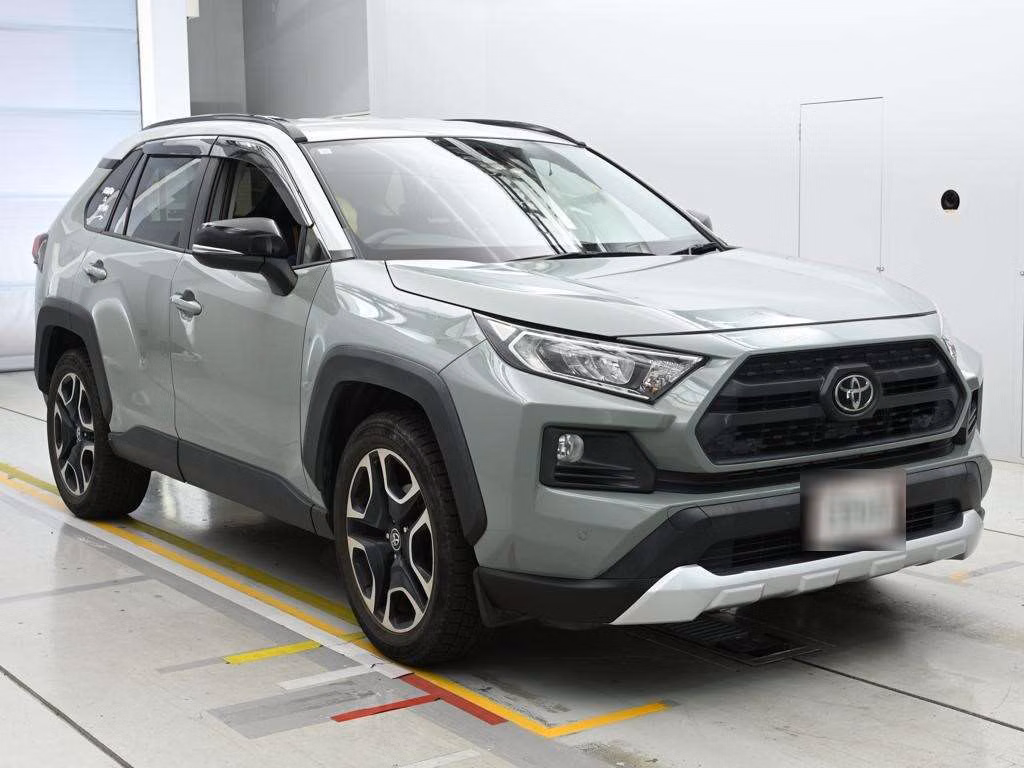 TOYOTA RAV4