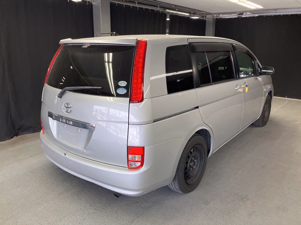 TOYOTA ISIS