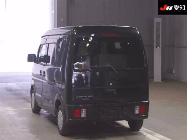 MITSUBISHI MINICAB