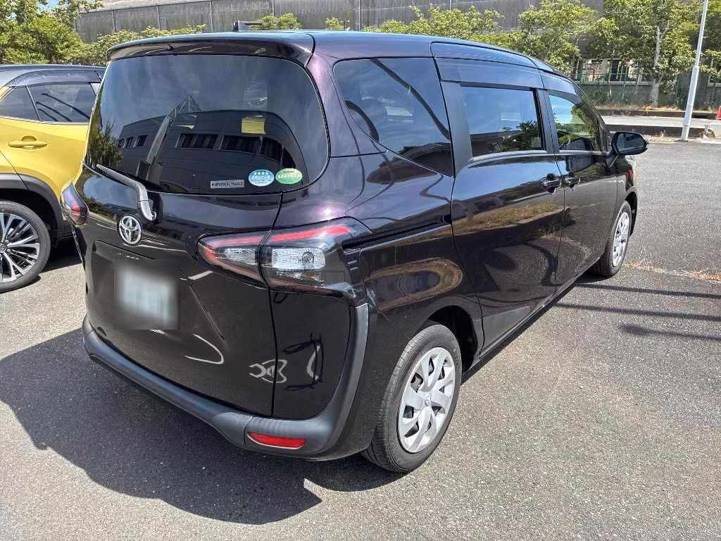 TOYOTA SIENTA