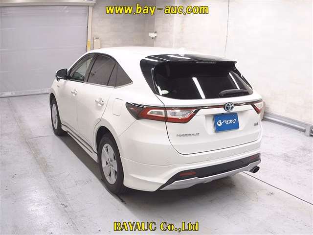 TOYOTA HARRIER