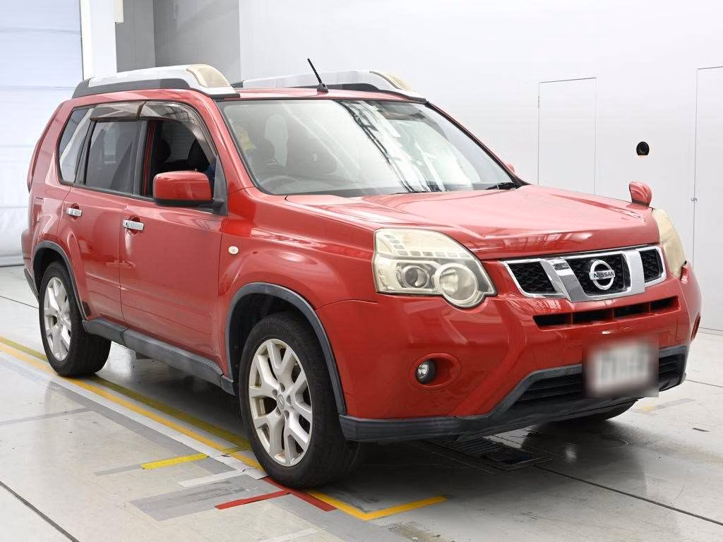 NISSAN X-TRAIL
