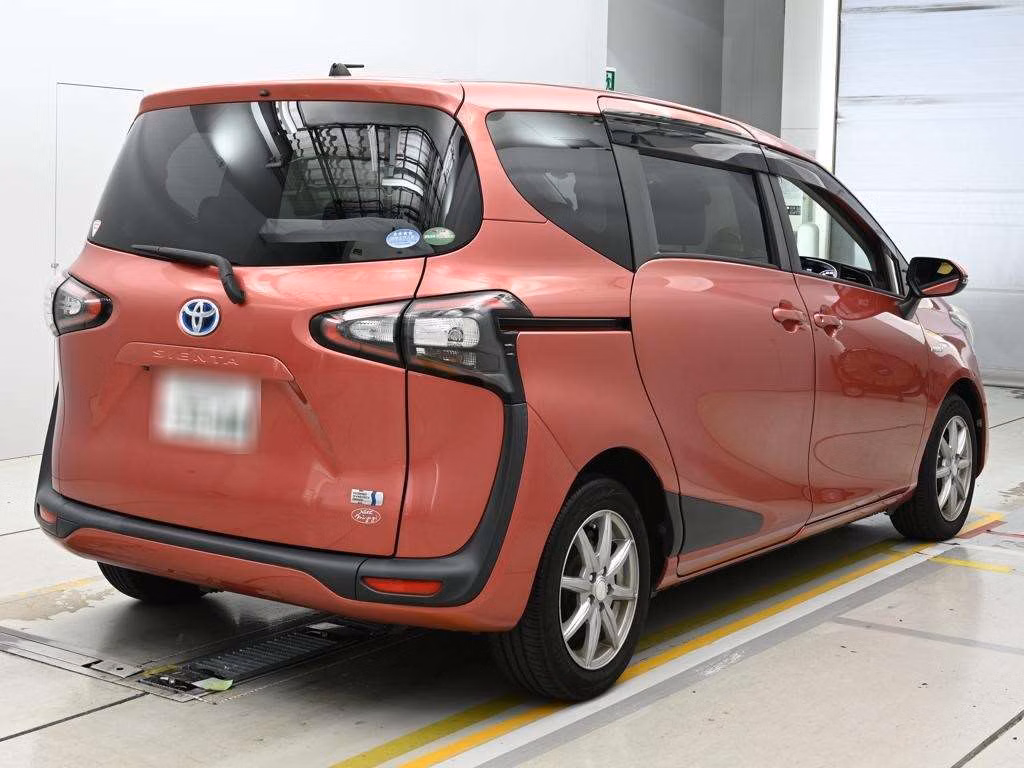 TOYOTA SIENTA