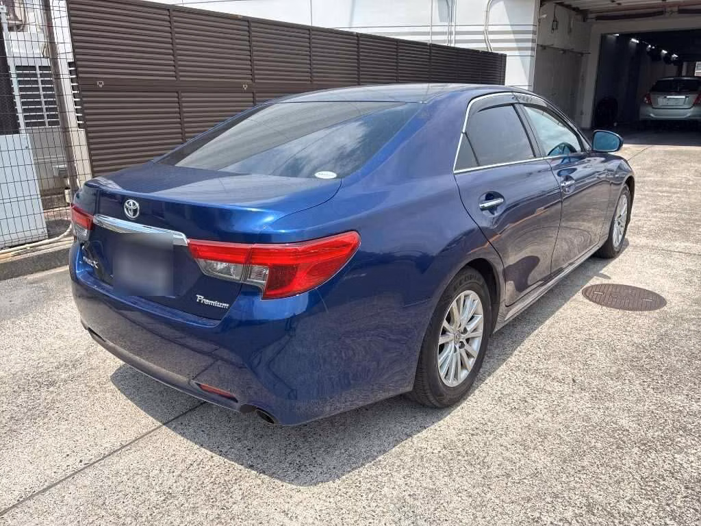TOYOTA MARK X