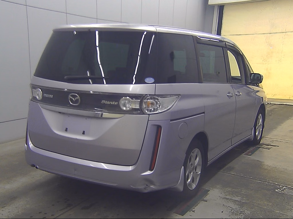 MAZDA BIANTE